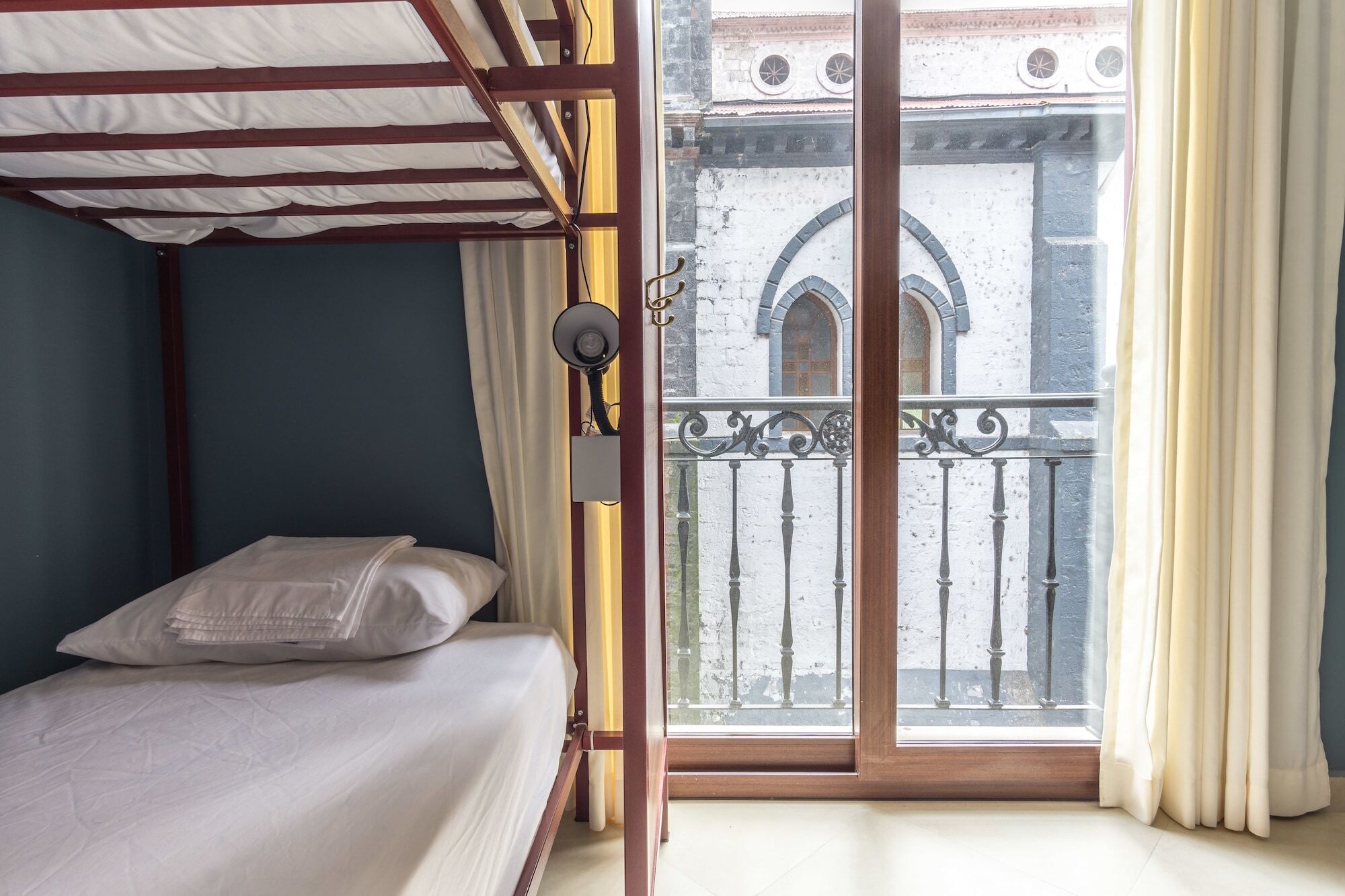 Hotel Selina Baños